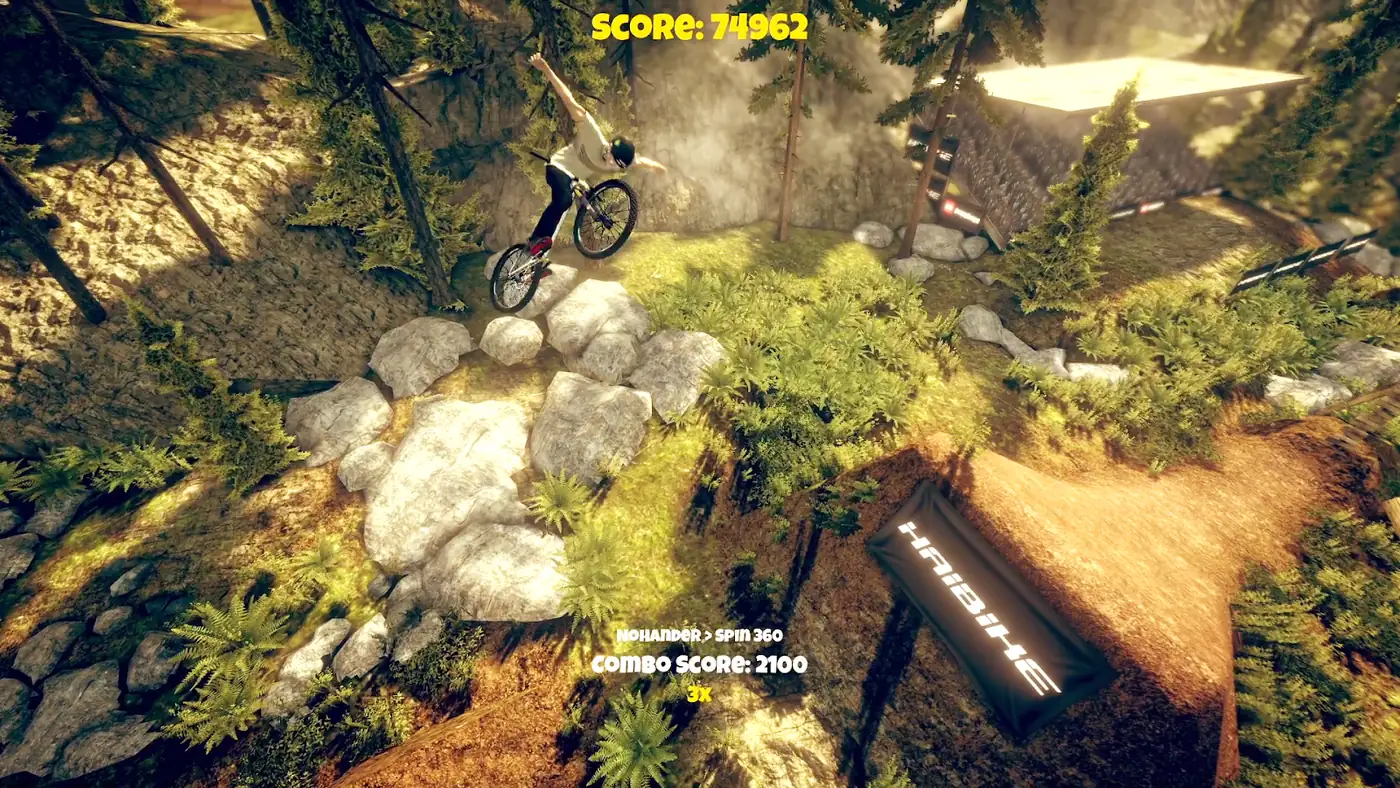 Ciclista de BTT em pleno salto sobre um trilho de terra e pedras numa clareira de floresta, no jogo Shred! 2